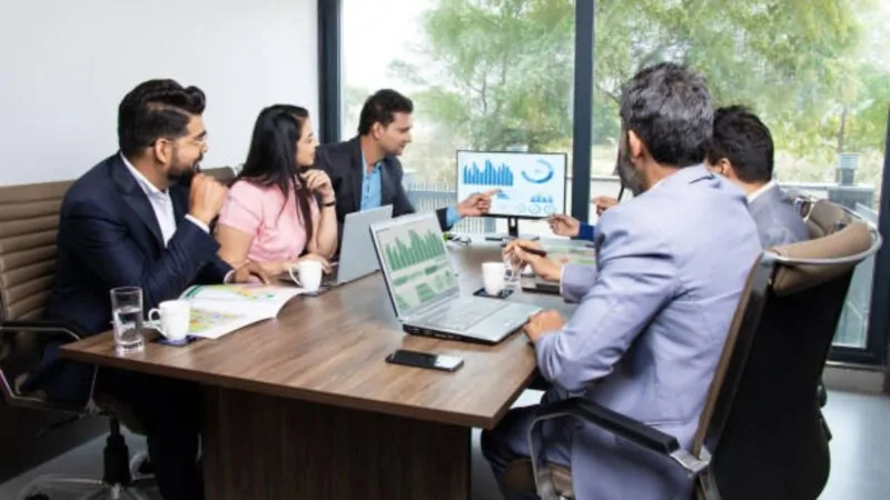 Leadership Pipelines & Succession Planning